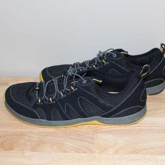 4b   LANDS END MEND WALKING/WATER SHOES - 13 D  BLACK - Picture 3 of 8
